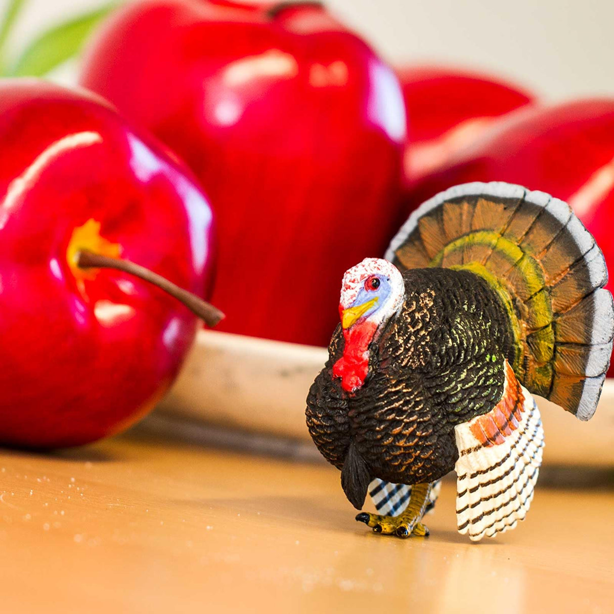 Safari Ltd. Turkey Figurine - Realistic 3" Plastic Figure - Thanksgiving Decoration or Educational Toy for Kids Ages 3+