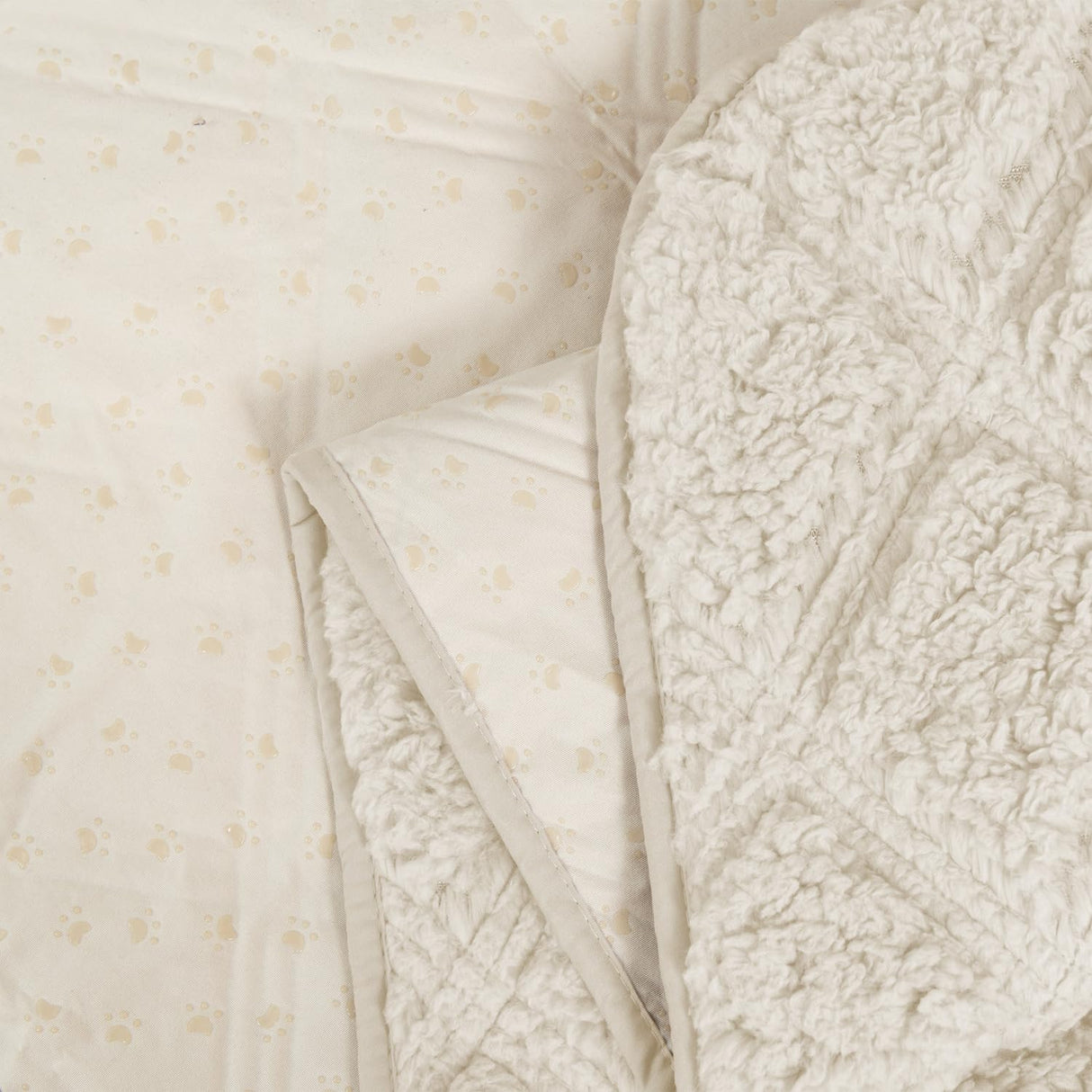 Ameritex Dog Couch Cover Pet Blanket Waterproof and Anti-Slip for Sofa Couch Sherpa Fleece Furniture Protector Cover for Small Medium Large Dogs Cats