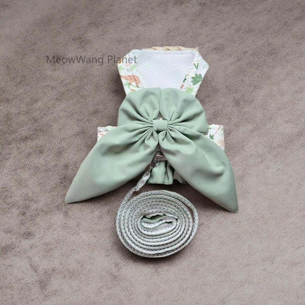 Pet Harness Leash Set Elegant Adjustable Half Vest Design For Cats Small Dogs Stylish Outdoor Walking Gear With Secure Escape Proof Fit Luxury Pet Gift For Cats Dogs