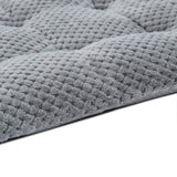 WONDER MIRACLE Fuzzy Deluxe Pet Beds, Super Plush Dog or Cat Beds Ideal for Dog Crates, Machine Wash & Dryer Friendly (15" x 23", S-Grey)
